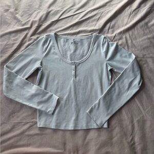 Super cute Hollister long sleeve